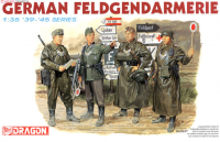 6061 1/35 Солдат GERMAN Feldgendarmerie (DRAGON)
