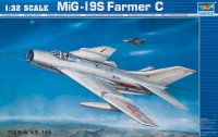 02207 1/32 Самолет МиГ-19С