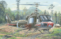 81807 1/18 Вертолет Bell UH-1 «Iroquois»
