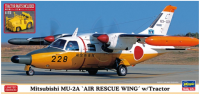 02361 1/72 Mitsubishi MU-2A `Air Rescue Wing` w/Tractor