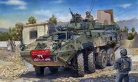 01519 1/35 LAV-III 8x8 wheeled armoured vehicle