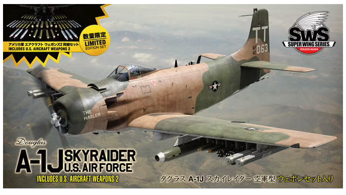 SWS16 1/32 A-1J Skyraider U.S.AIR FORCE INCLUDES U.S. AIRCRAFT WEAPONS 2