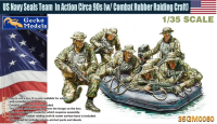 35GM0060 1/35 US Navy Seals Team In Action Circa 90s w/ Combat Rubber Raiding Craft