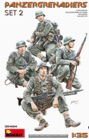 35484 1/35 Panzergrenadiers Set 2