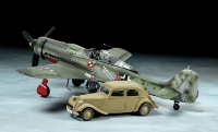 25213 1/48 Focke-Wulf Fw190 D-9 JV44 & Citroen 11CV Staff Car Set 