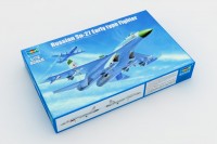 01661 1/72  Russian Su-27 Early type Fighter 